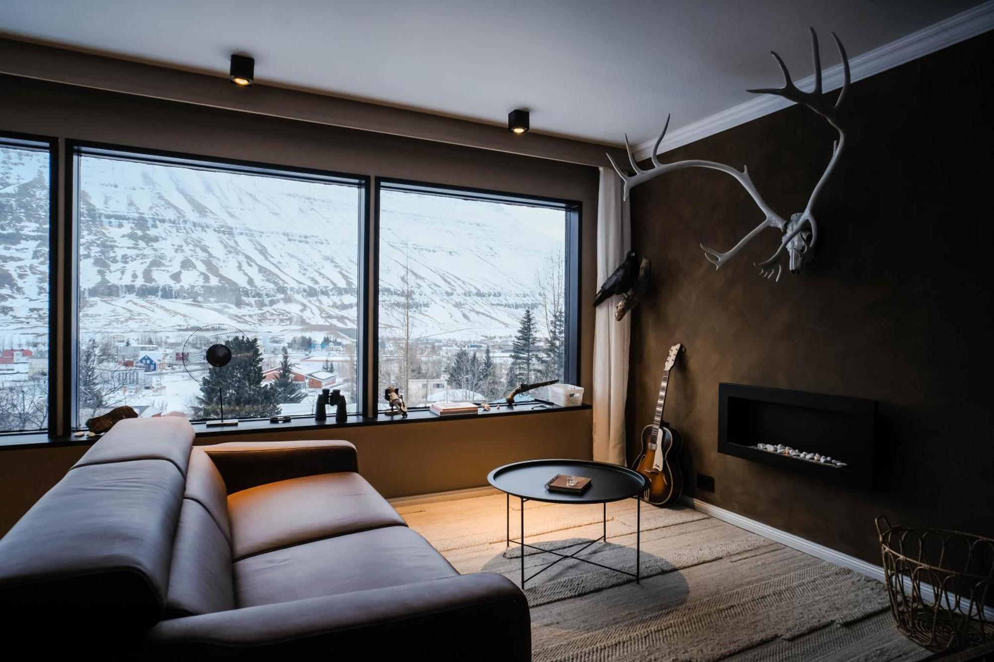 Botnahlid Villa, Mountain And Town Views And Outdoor Sauna Seyðisfjörður Zewnętrze zdjęcie