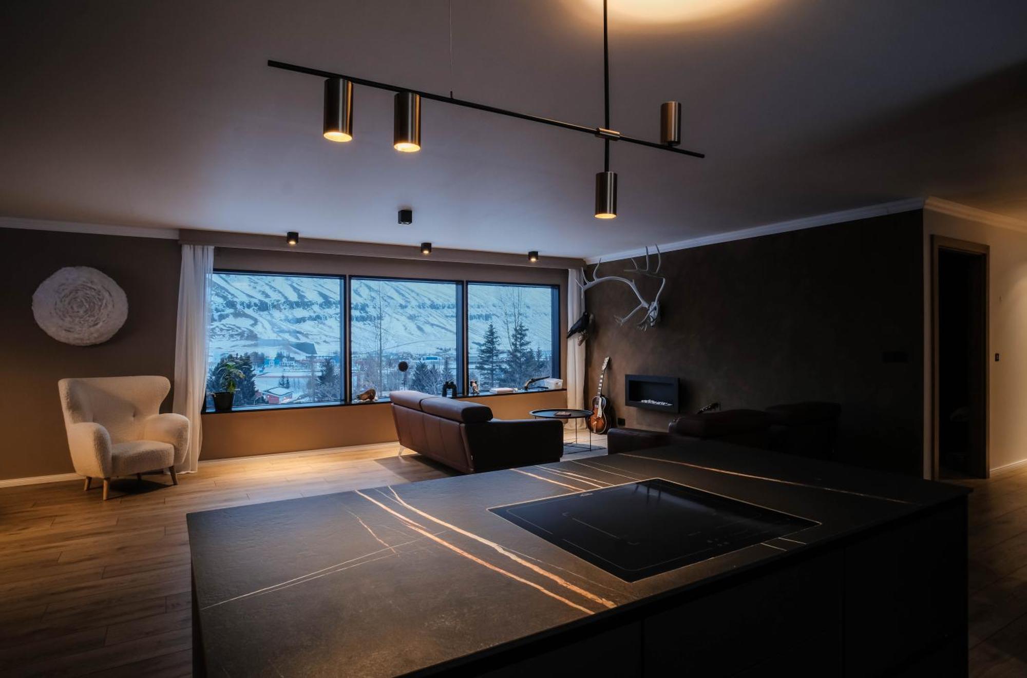 Botnahlid Villa, Mountain And Town Views And Outdoor Sauna Seyðisfjörður Zewnętrze zdjęcie